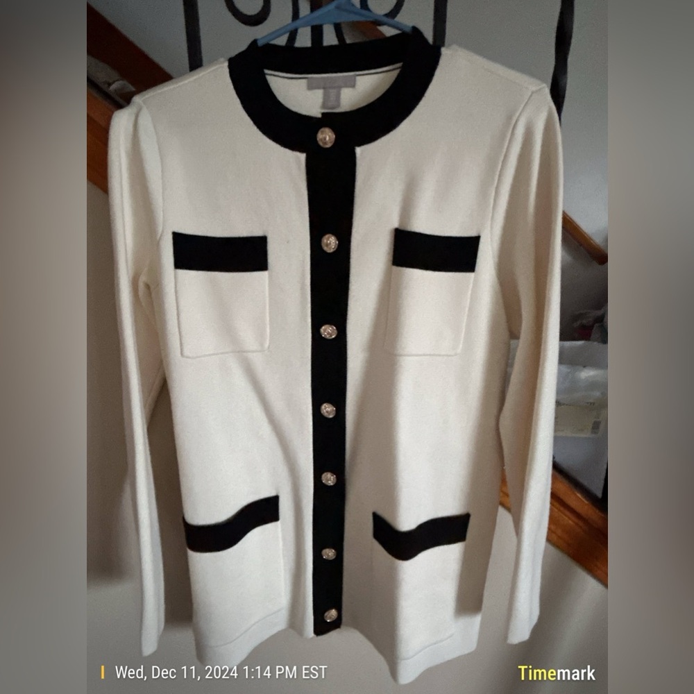 H&M women’s fine knit cardigan US M